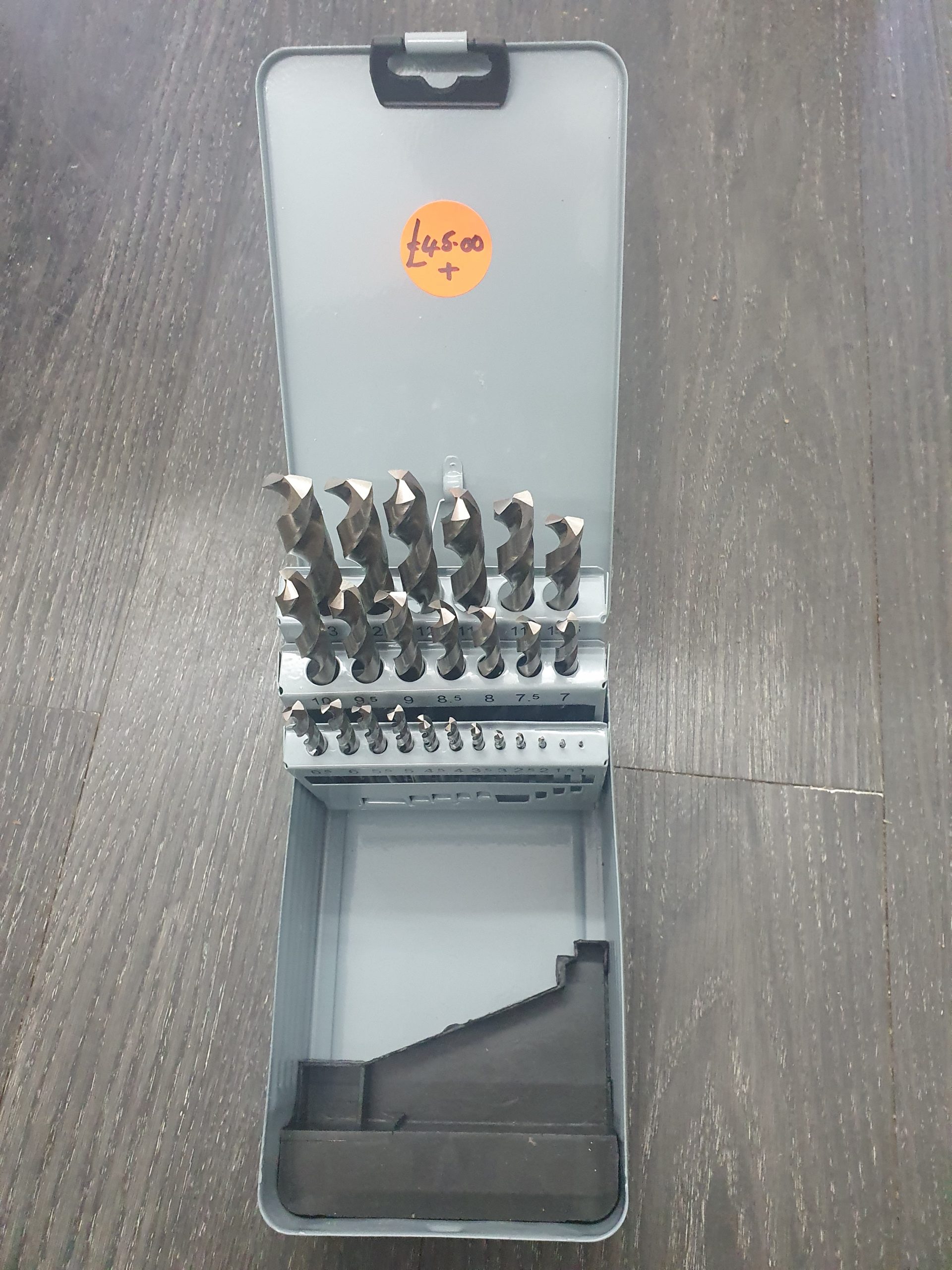thumbnail image 2 of M&G 25pc HSS Cobalt Jobber Drill Bit Set – 1mm To 13mm X 0.5mm Steps – 135° Split Point 2 of 6